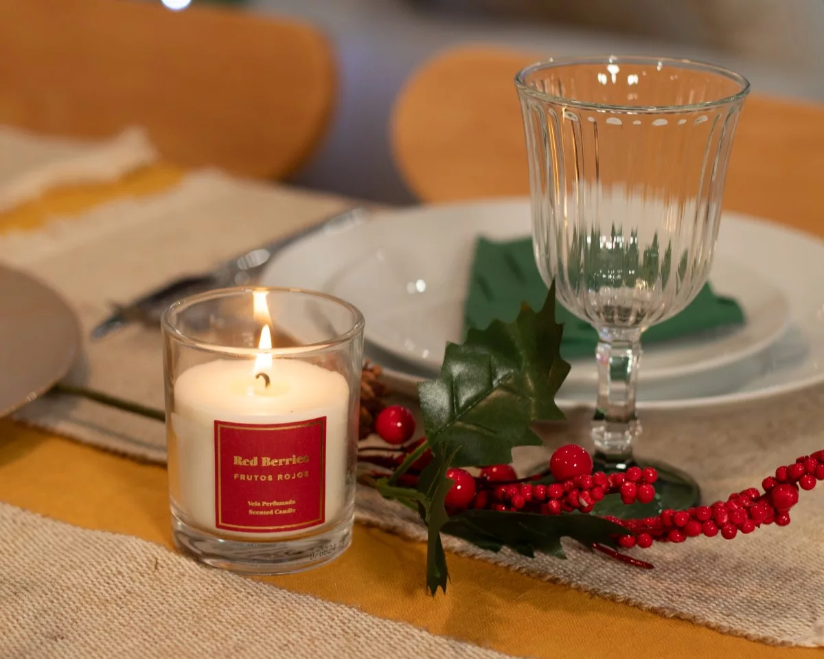 vela navidad red berries